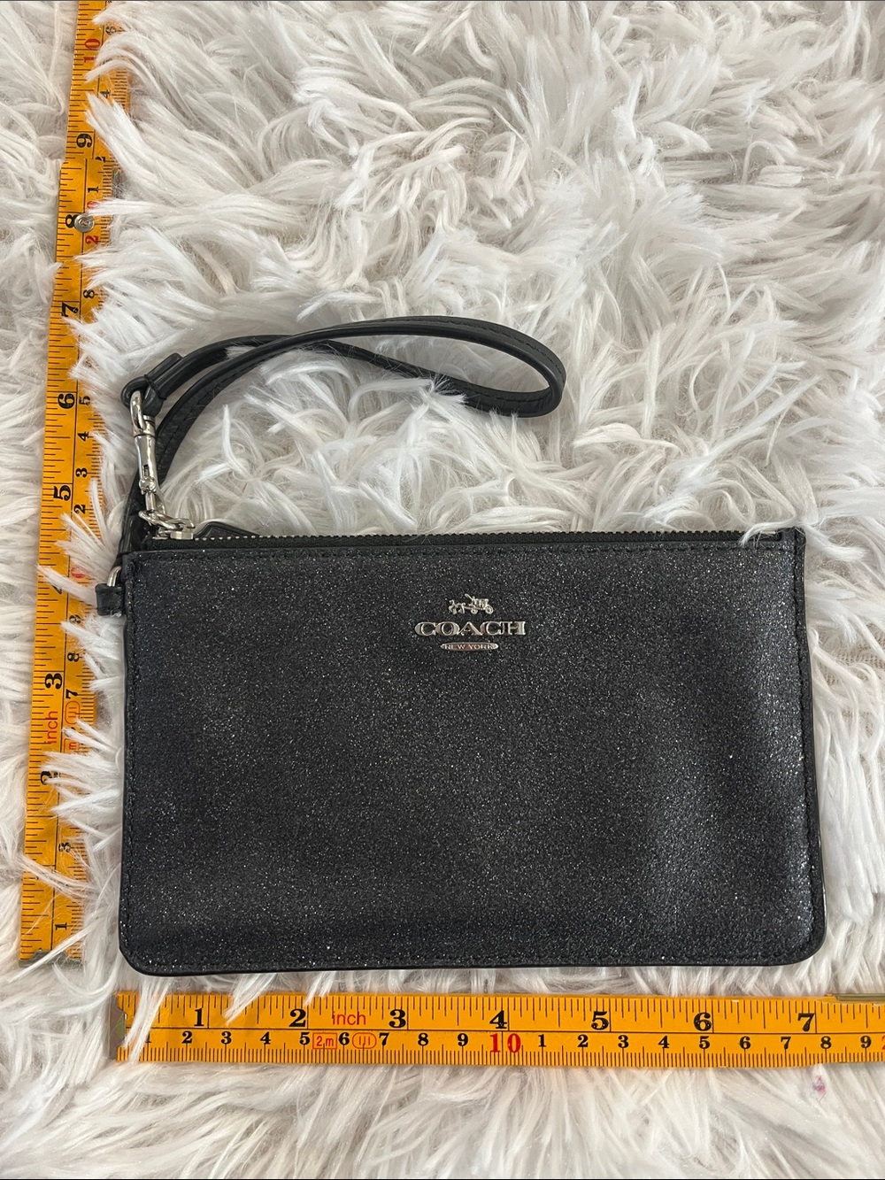 COACH BLACK GLITTER WRISTLET GENUINE
